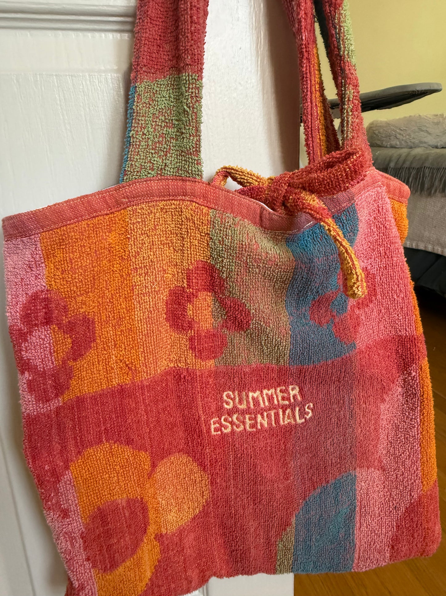 summer essentials towel tote
