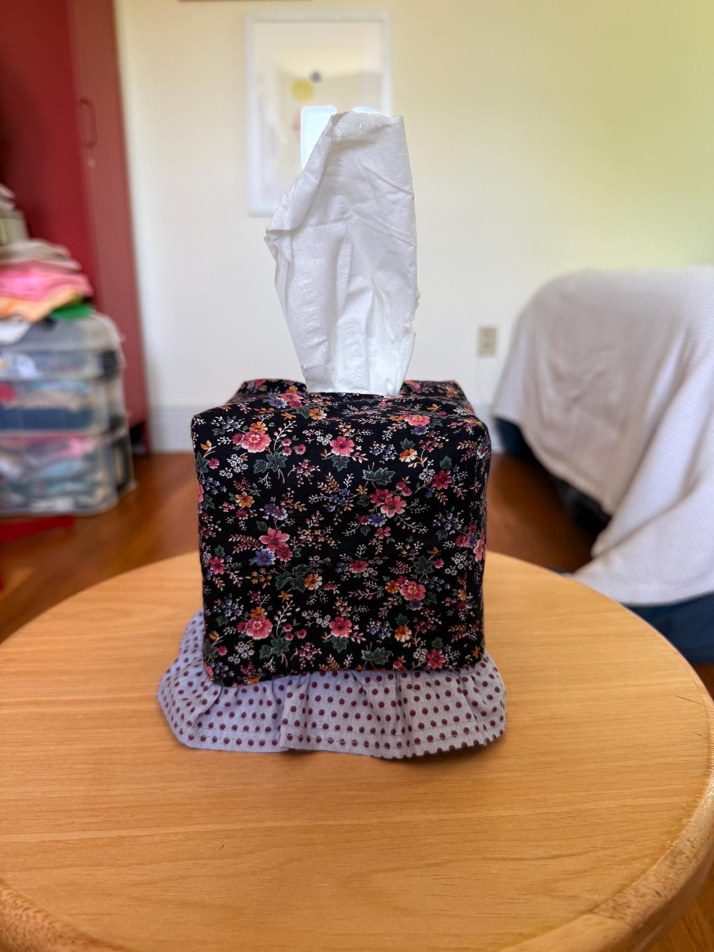 Ruffle Tissue Box Cover