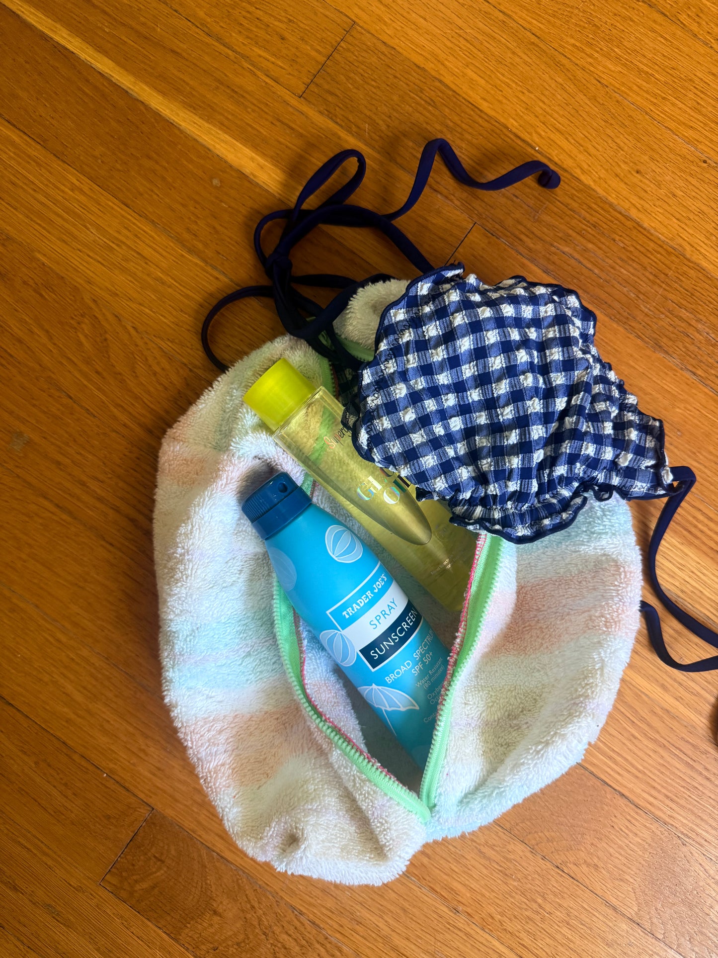 pastel maddie towel pouch